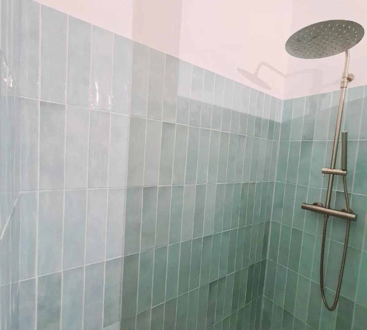 Appartement Intra Muros Avec Cour Privee Avignon 0*,